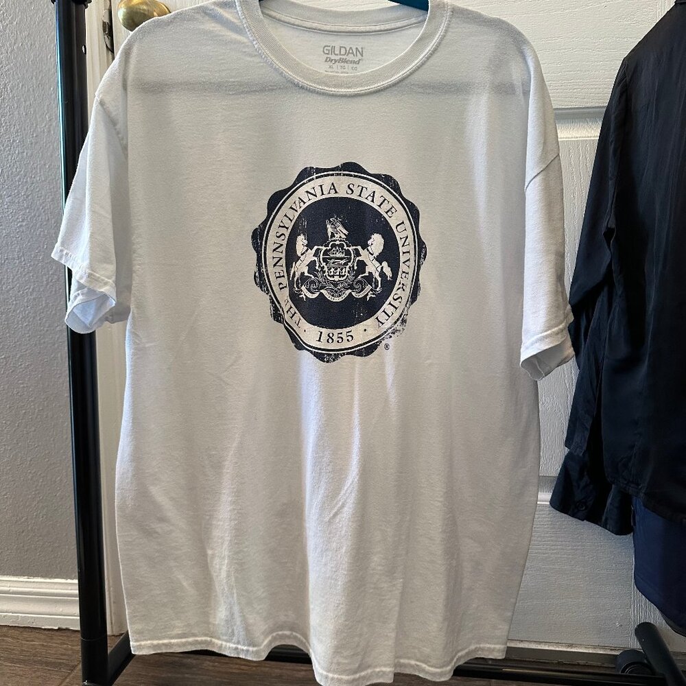 Penn State University Tee Shirt Size XL 50% Cotton 50% Polyester